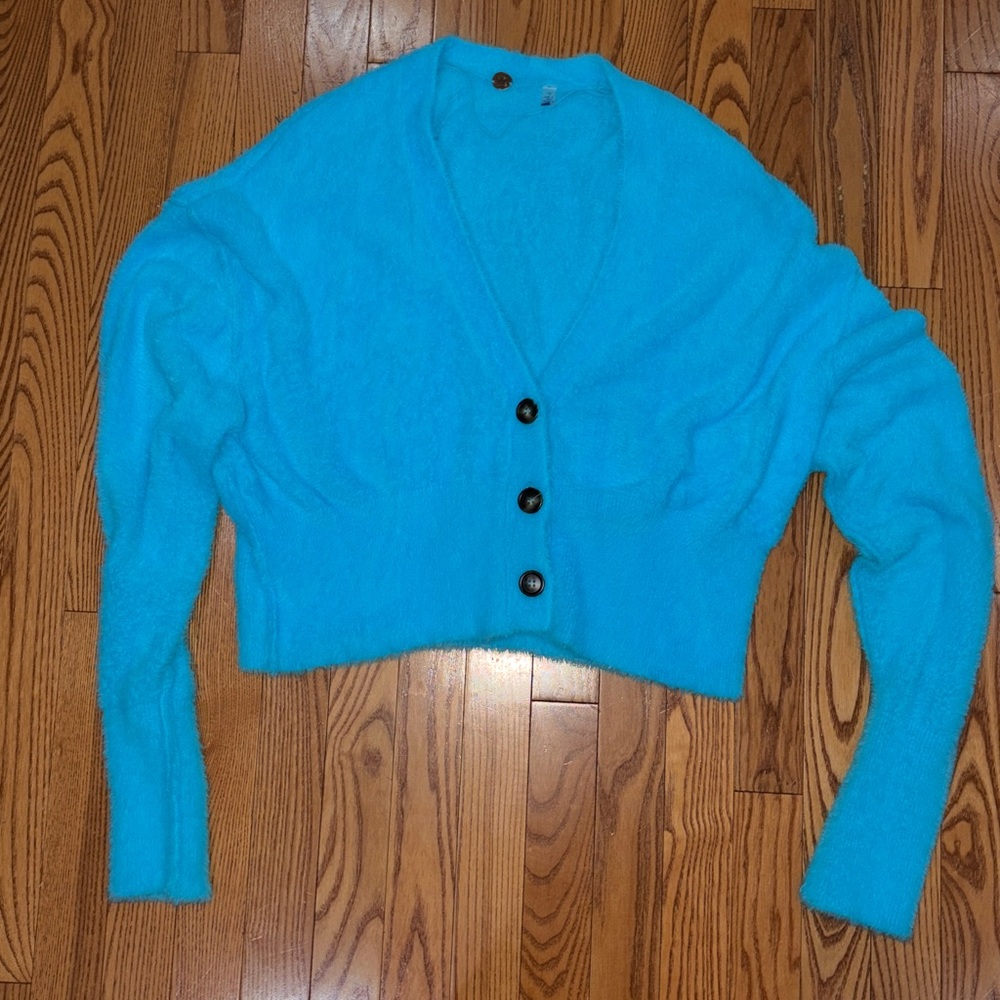 🩵🩵 FREE PEOPLE ONE CARDIGAN SWEATER  - SIZE SMALL - SO SOFT!!🩵🩵